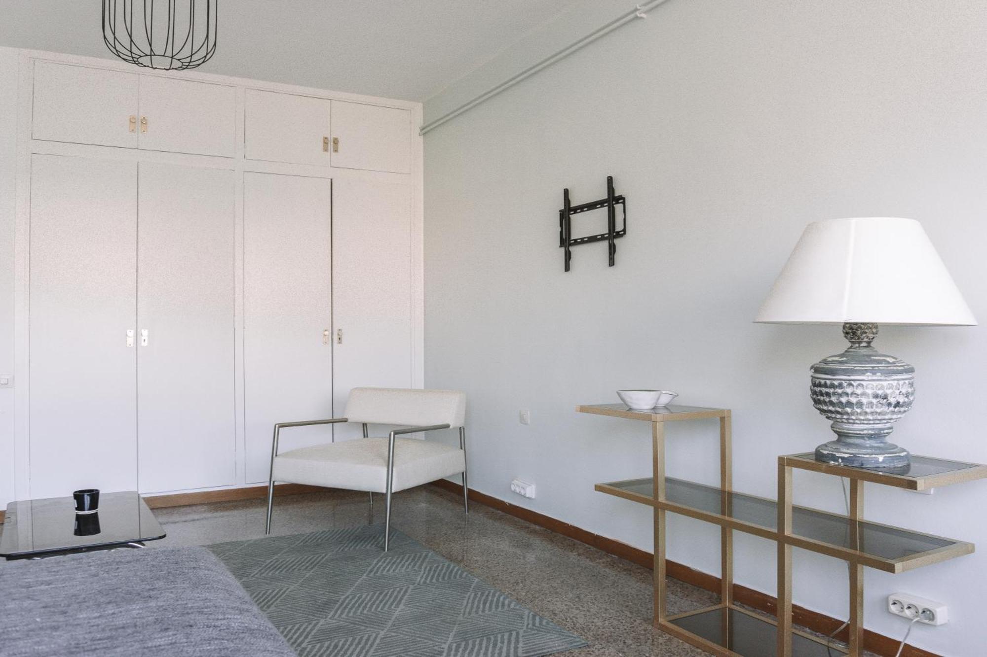 Appartement Lovely Rooms In Shared Apartment Gracia Neighborhood *