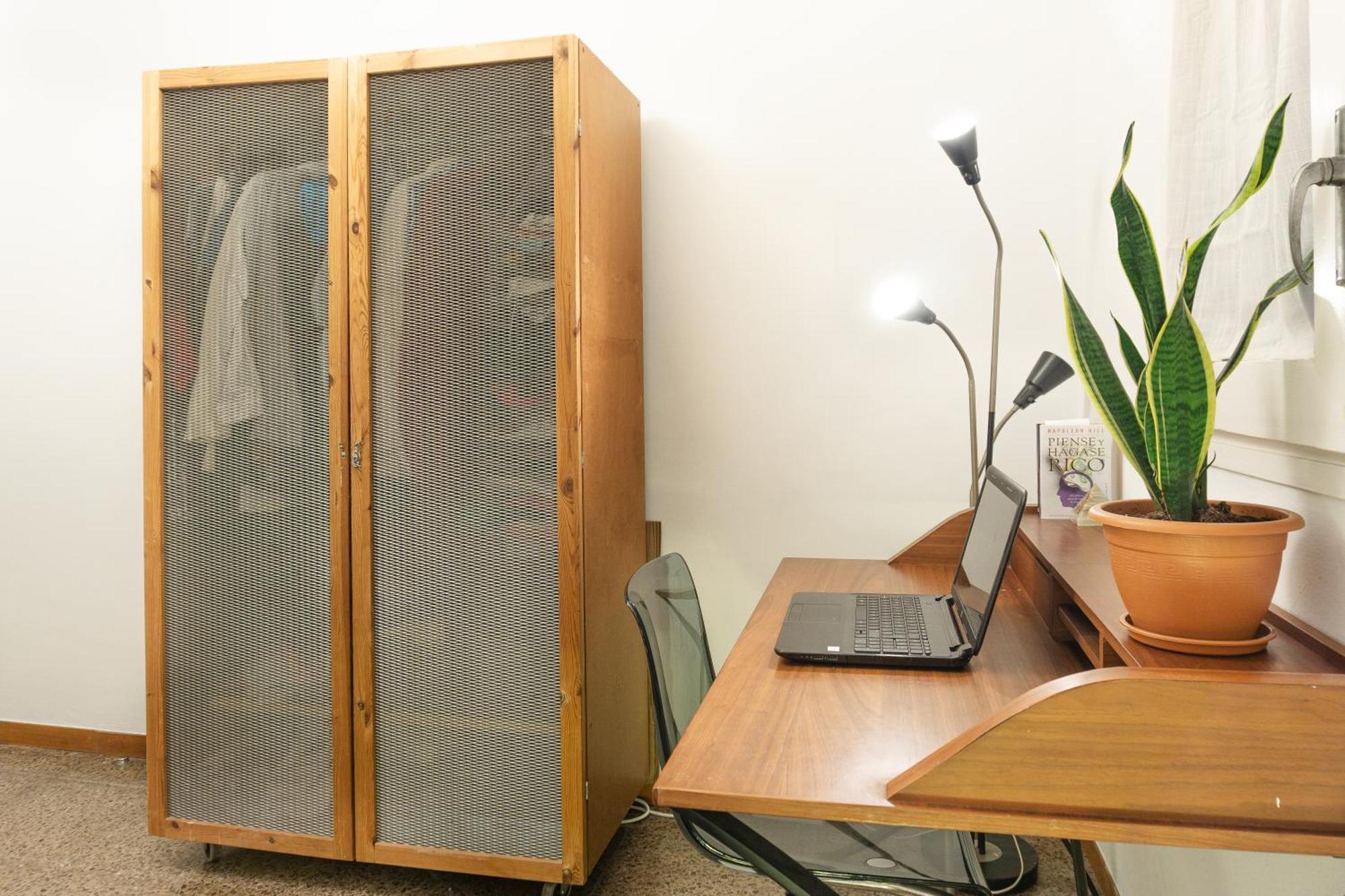 Lovely Rooms In Shared Apartment Gracia Neighborhood Appartement Barcelona