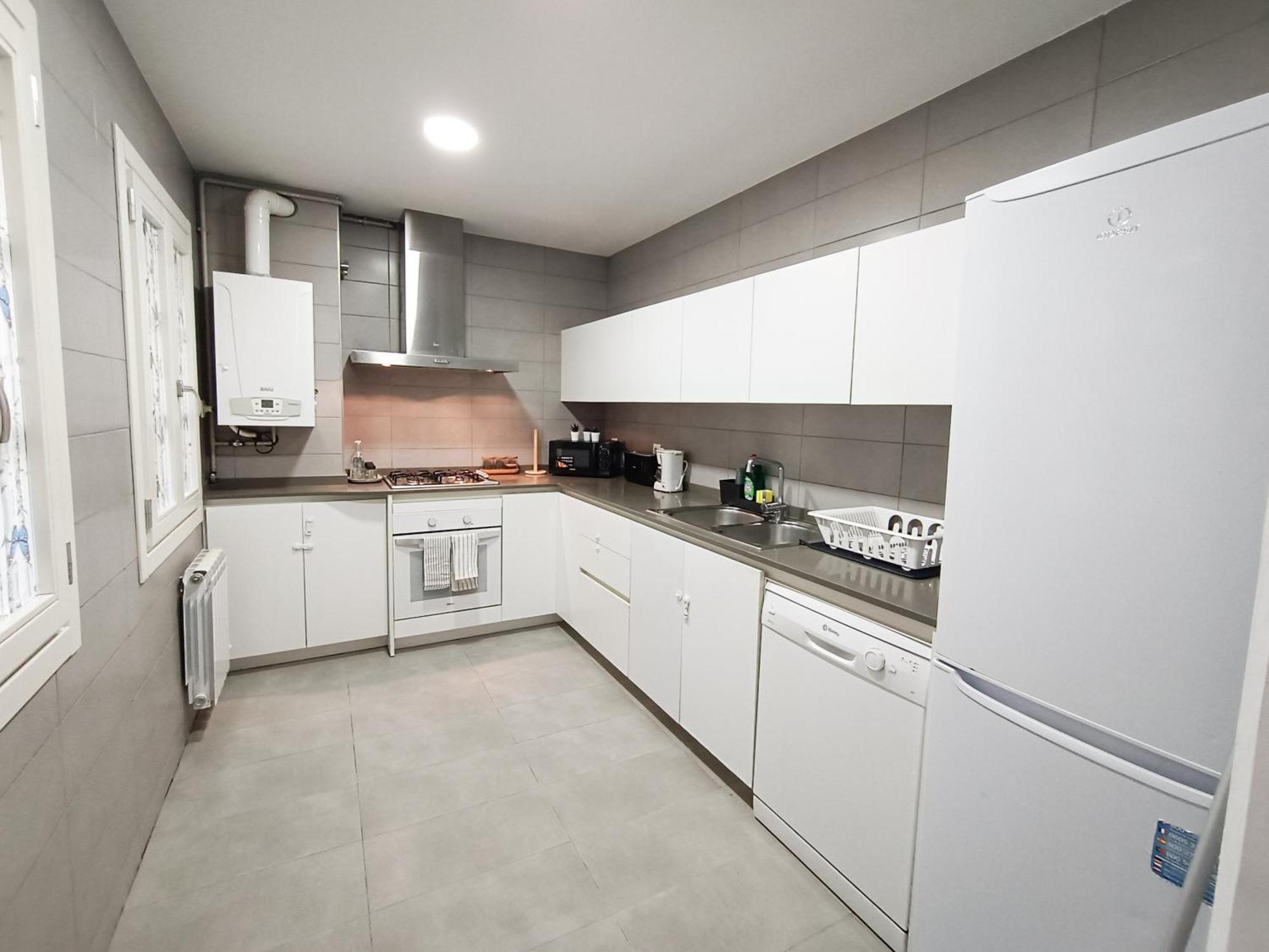 Oasis - By La Rambla Hostel Barcelona