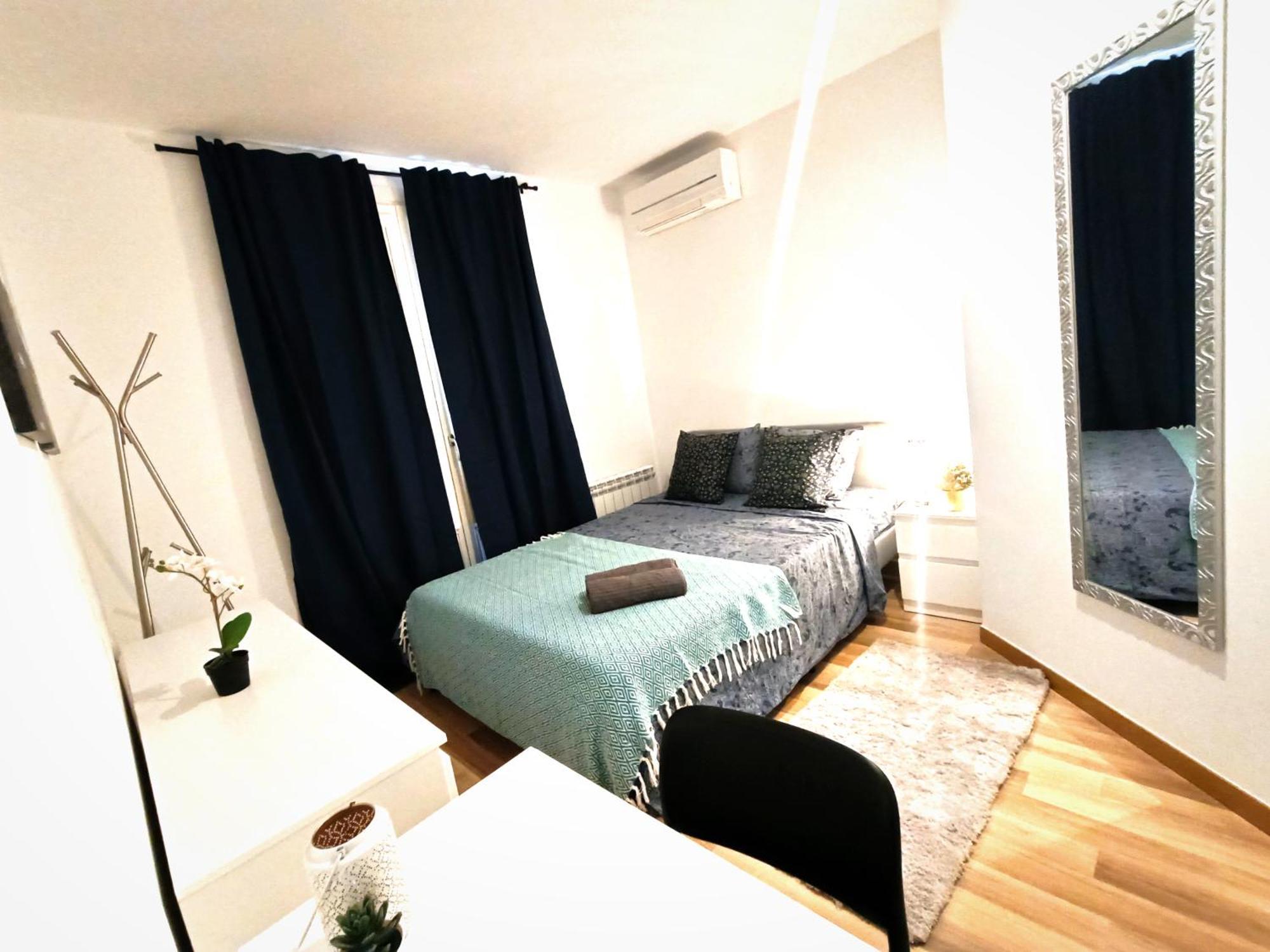 Hostel Oasis - By La Rambla Barcelona
