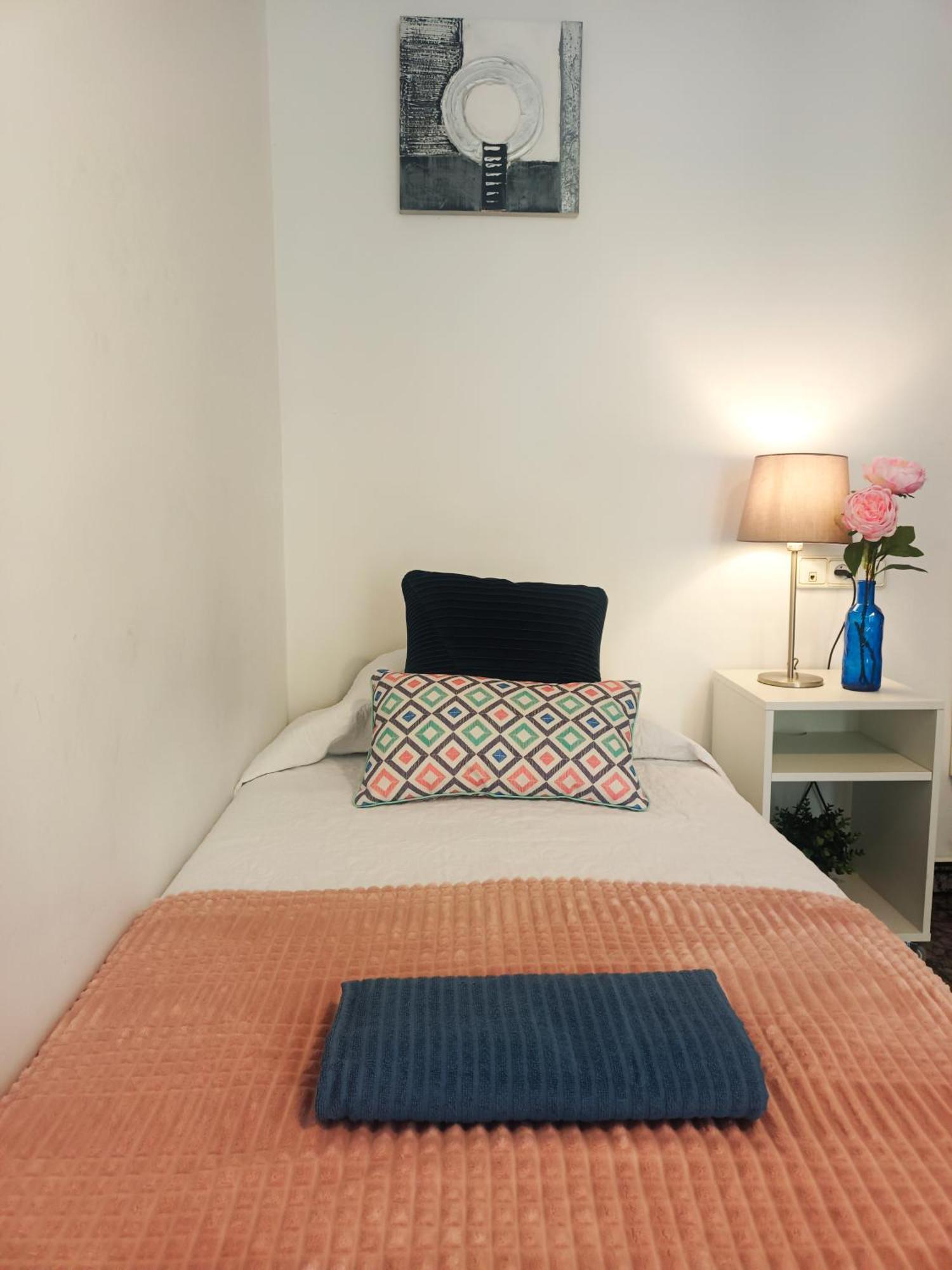 Hostel - Urquinaona *