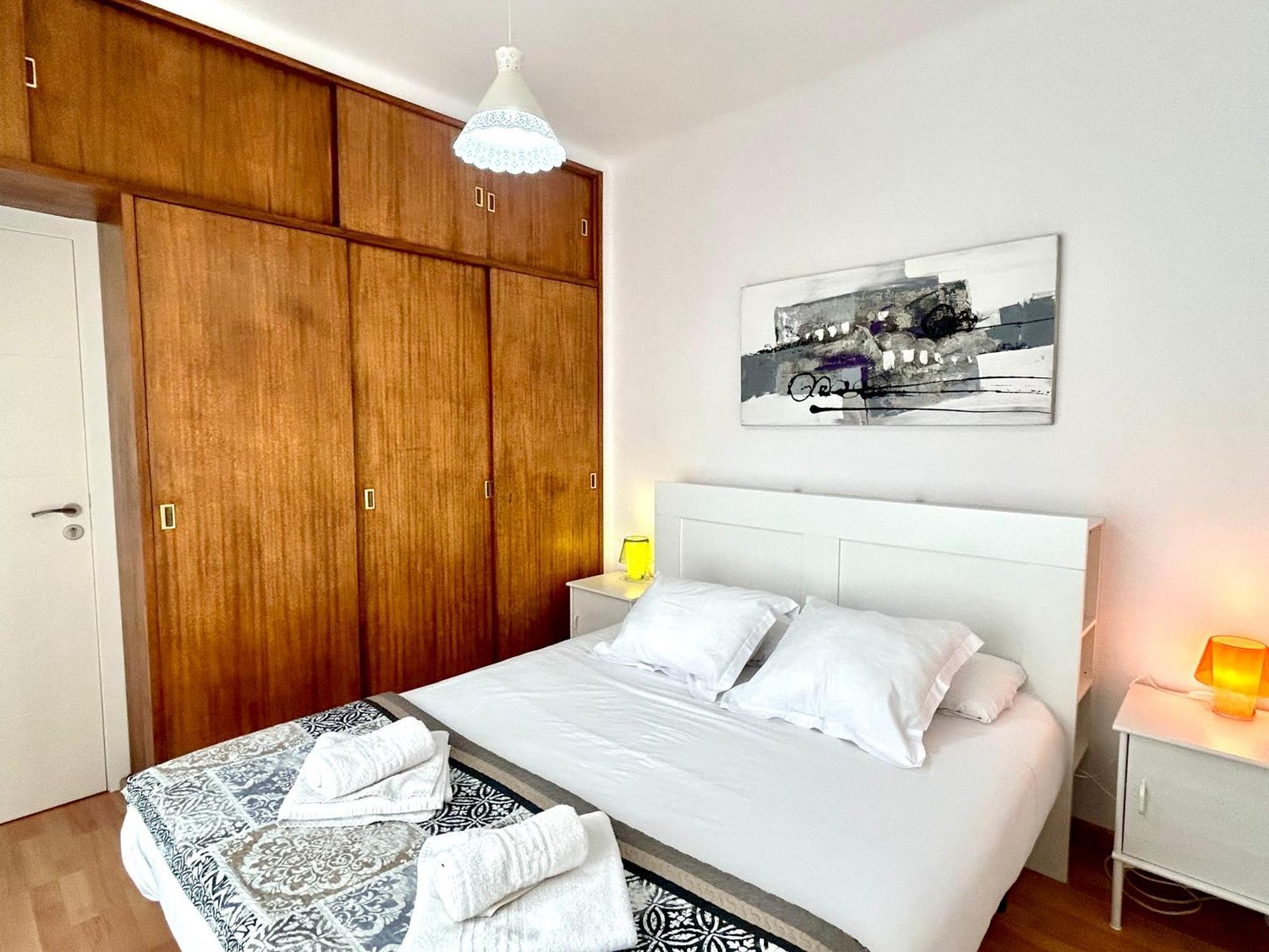 Carrer D'olesa Appartement Barcelona