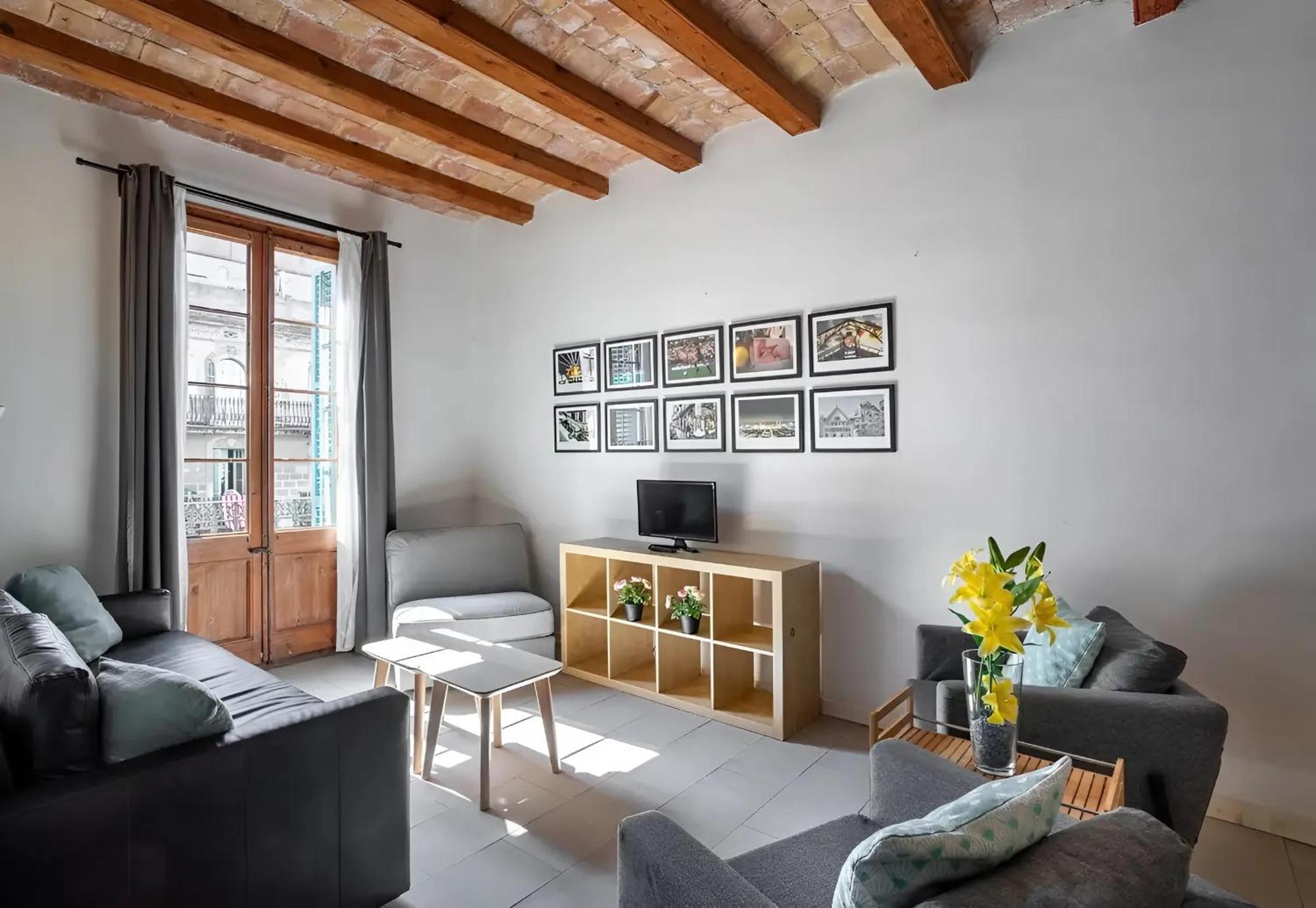 Mooeve Sant Antoni Apartment Barcelona