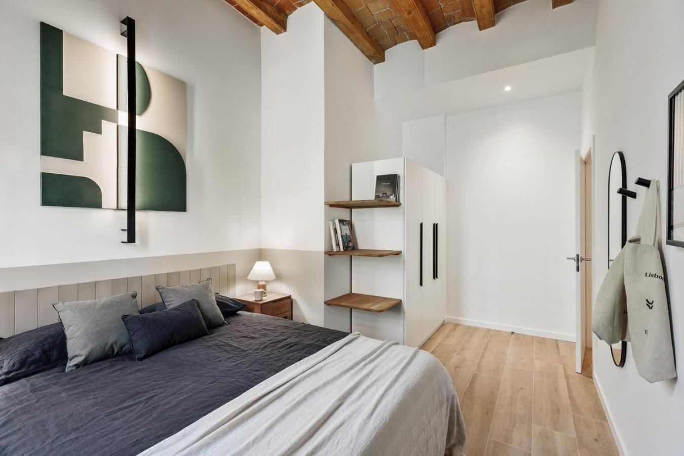 Castell - 2 Bedrooms And Balcony In Sant Antoni Appartement Barcelone