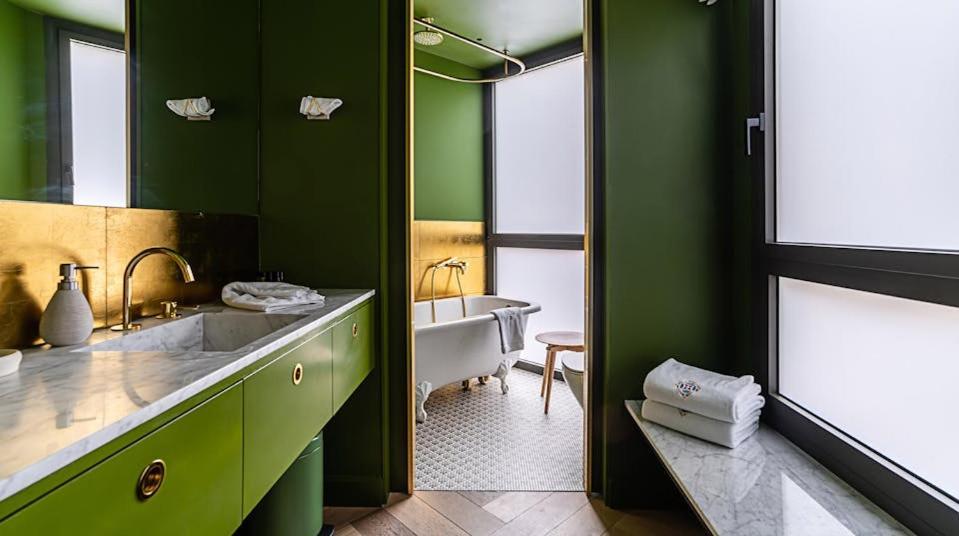 Luxury In * Barcelone