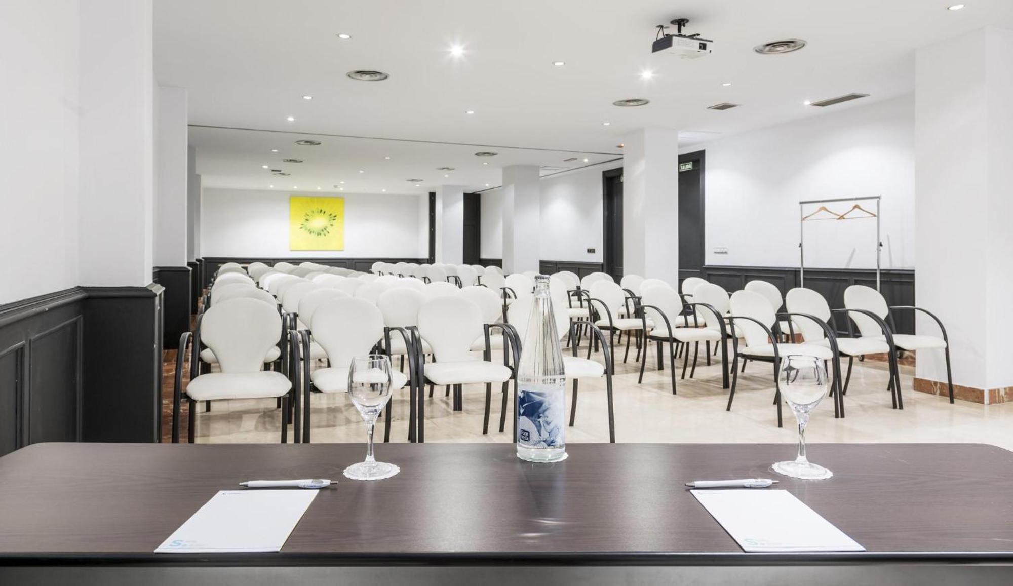 Ilunion Bel-art 4* Barcelona