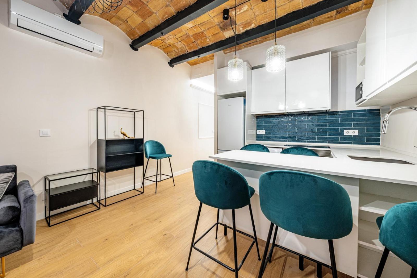 Bebarceloner Eixample - 4 Bedrooms Appartement