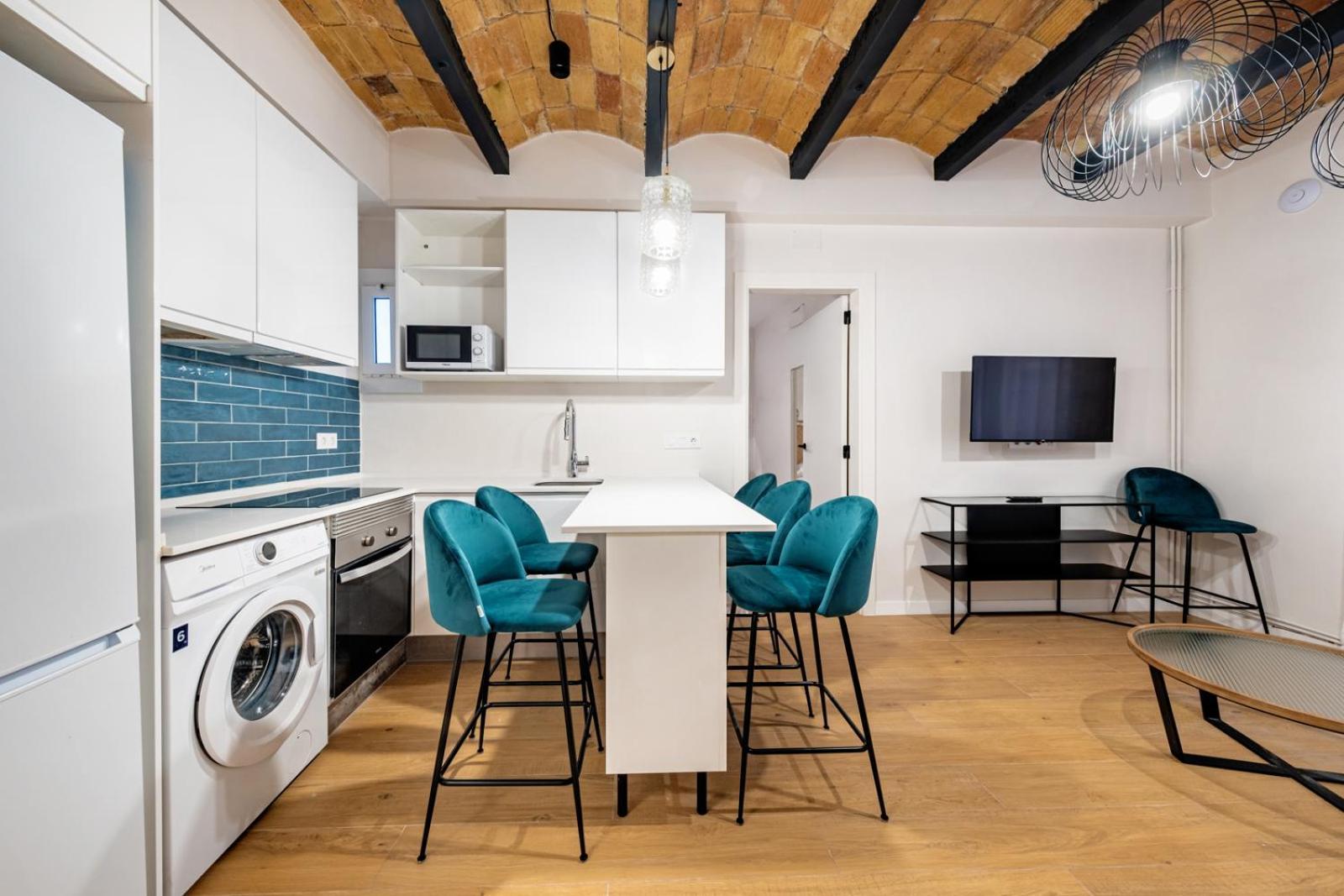 Bebarceloner Eixample - 4 Bedrooms Appartement *