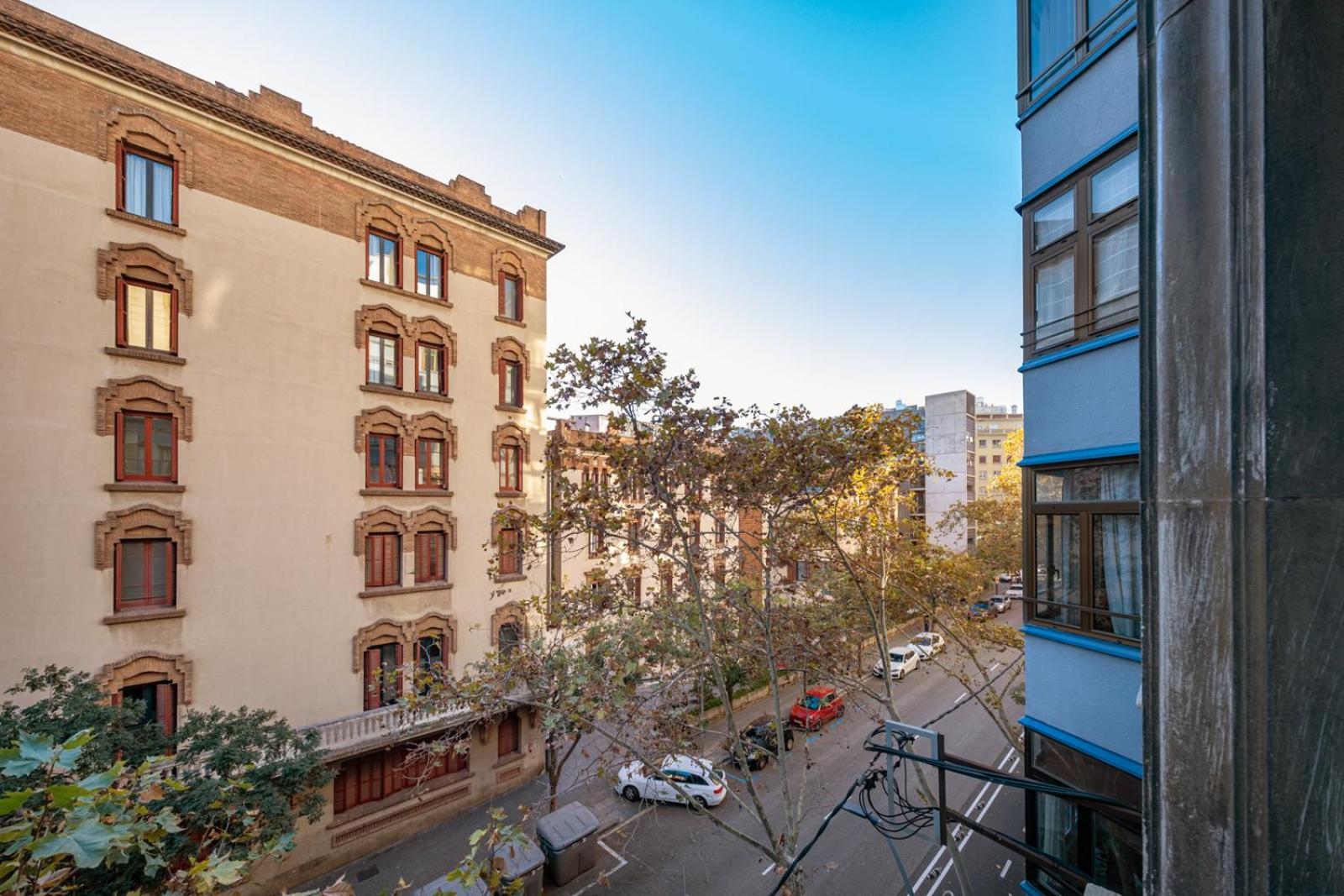 Appartement Bebarceloner Eixample - 4 Bedrooms Barcelona