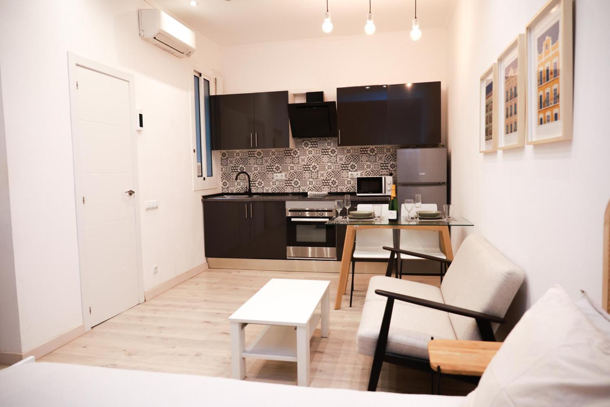 Cozy Near The Camp Nou Stadium *