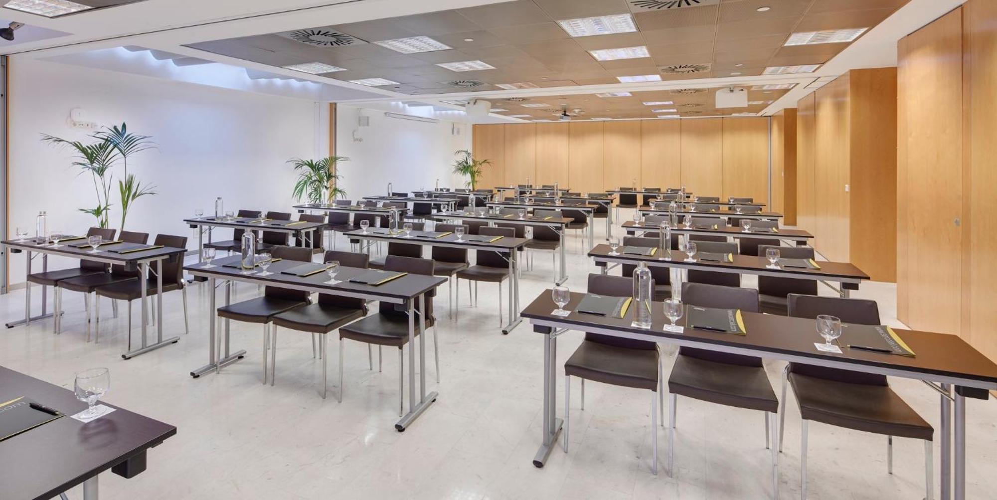 Sercotel Caspe Hotel 4*