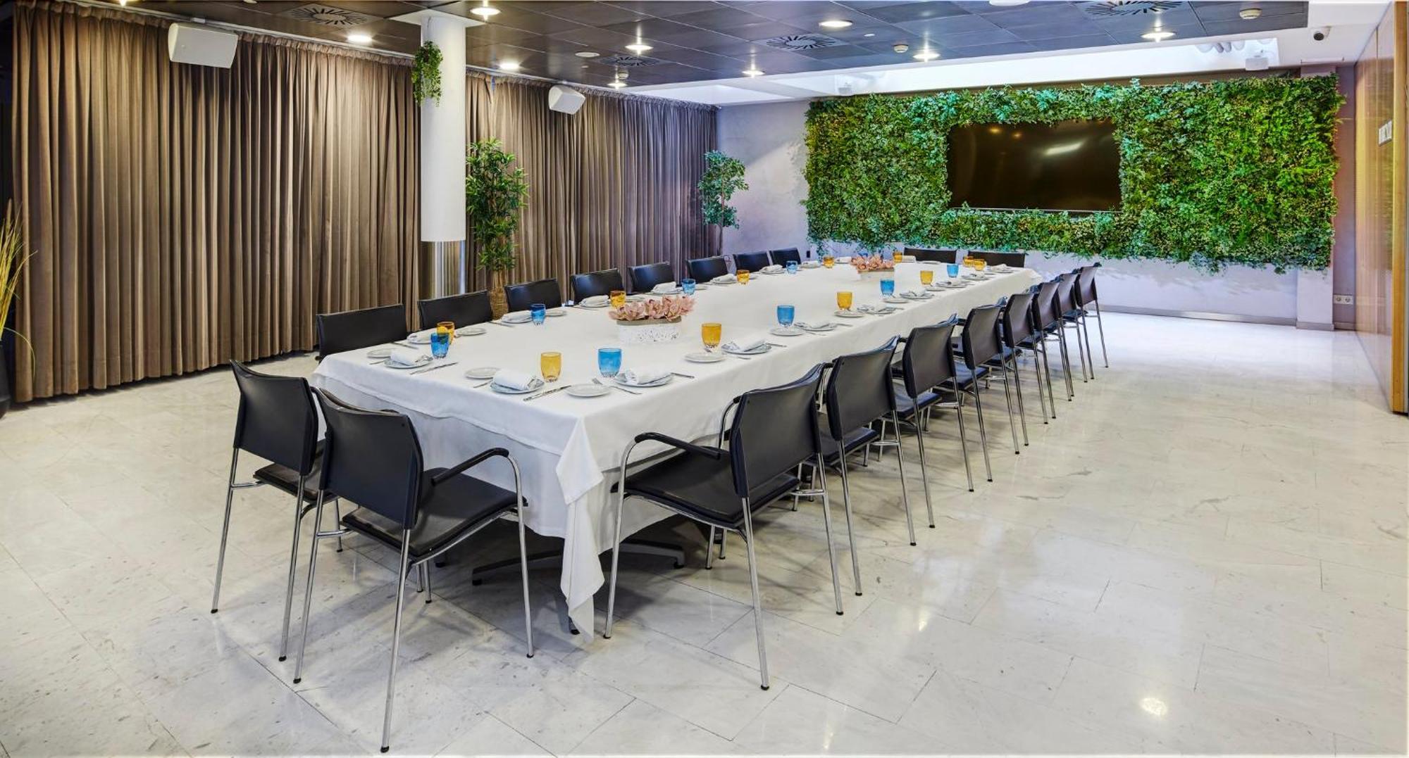 Sercotel Caspe Hotel 4*