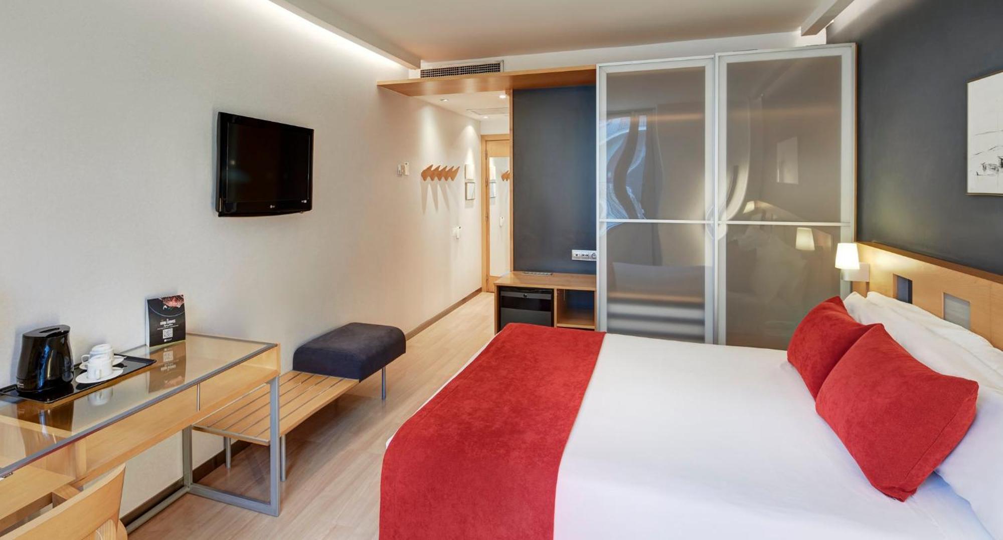 Sercotel Caspe Hotel 4*