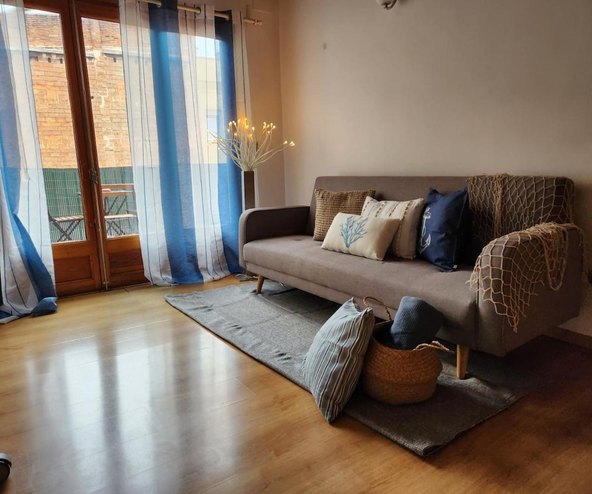 Flat With 2 And Private Terrace Min 32 Days Barcelone