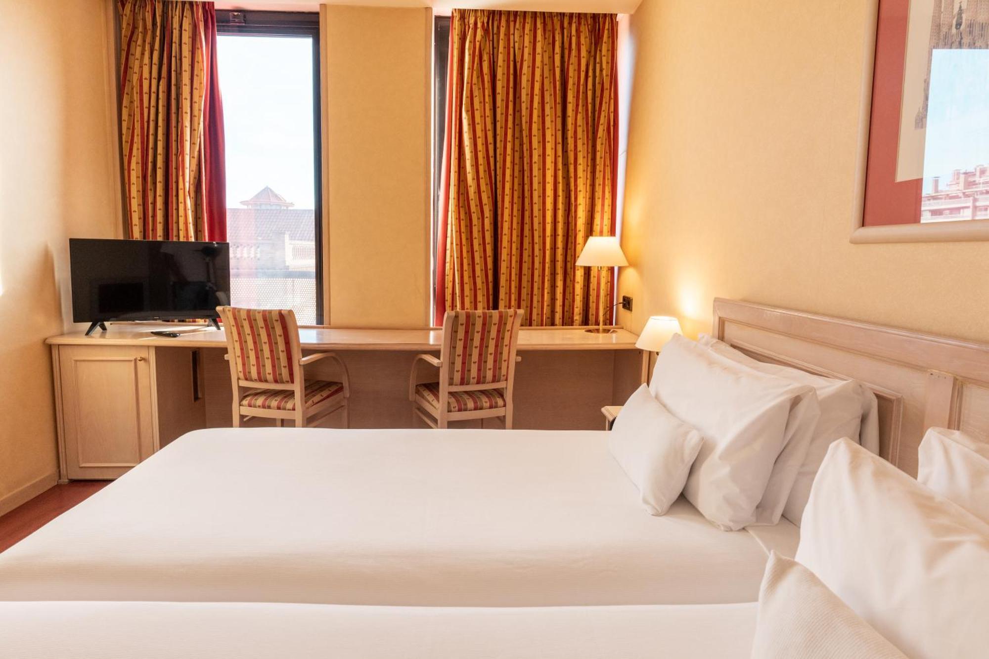 Sunotel Aston 3* Barcelona