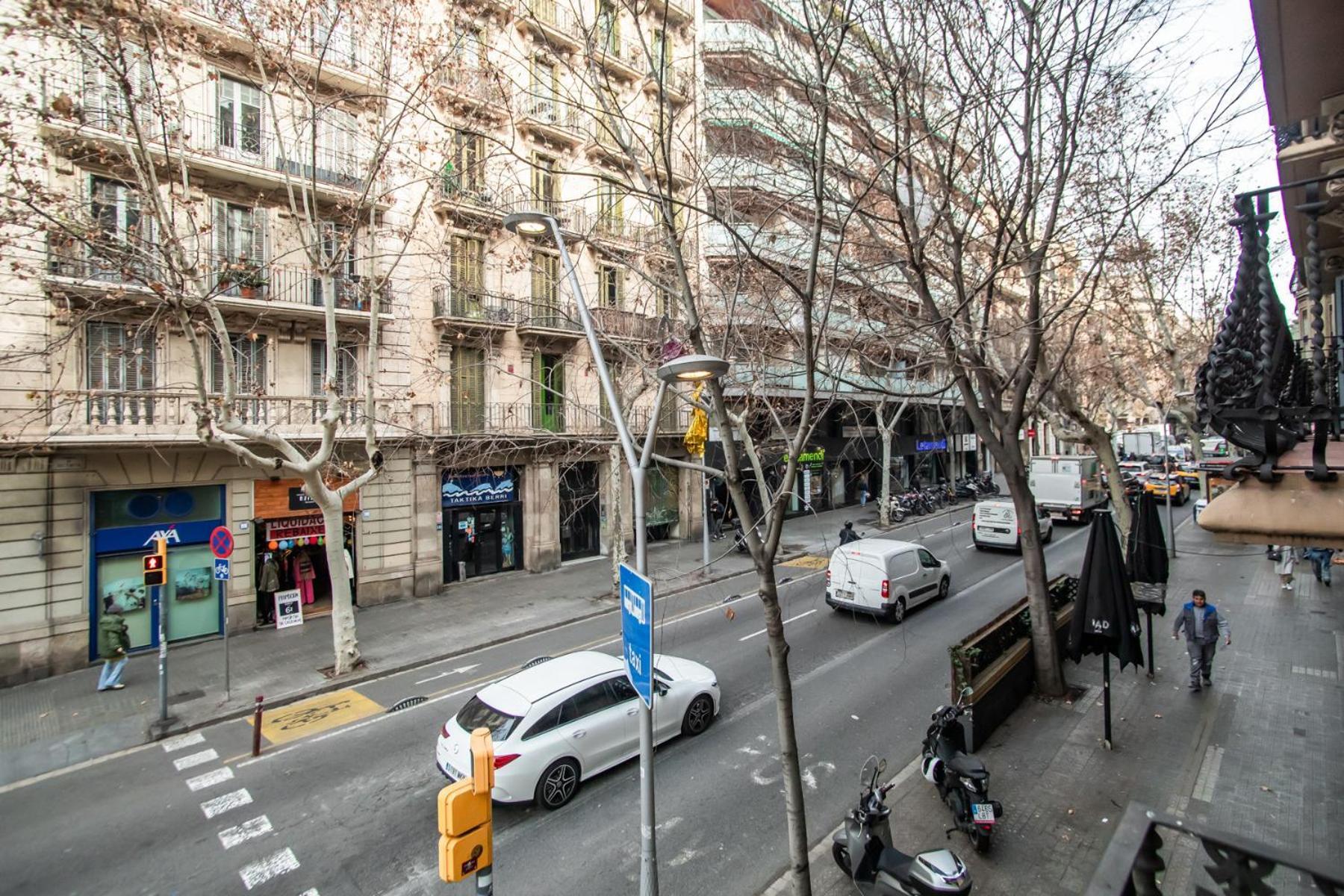 En2val1028 - Eixample Esquerra With Terrace Apartment Barcelona