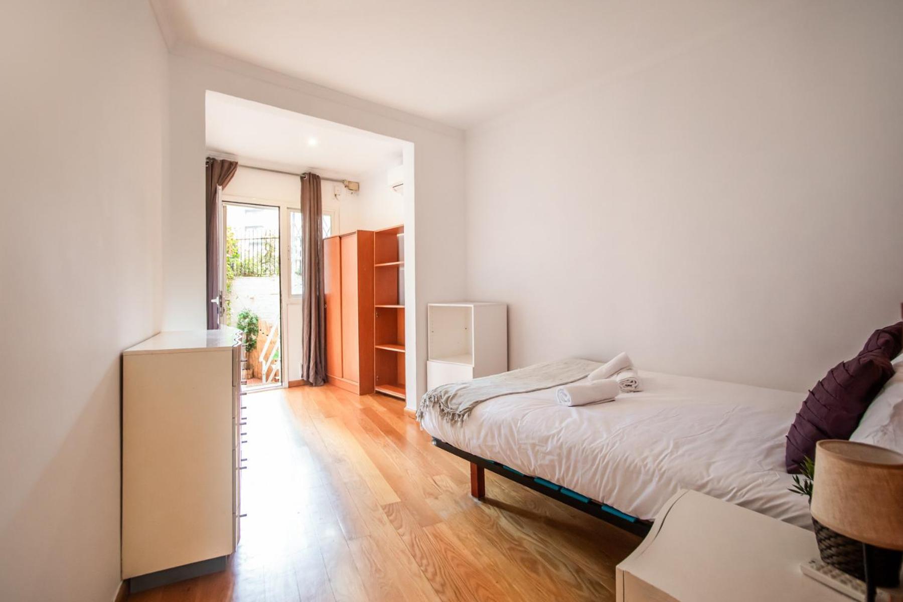 Apartment En2val1028 - Eixample Esquerra With Terrace Barcelona