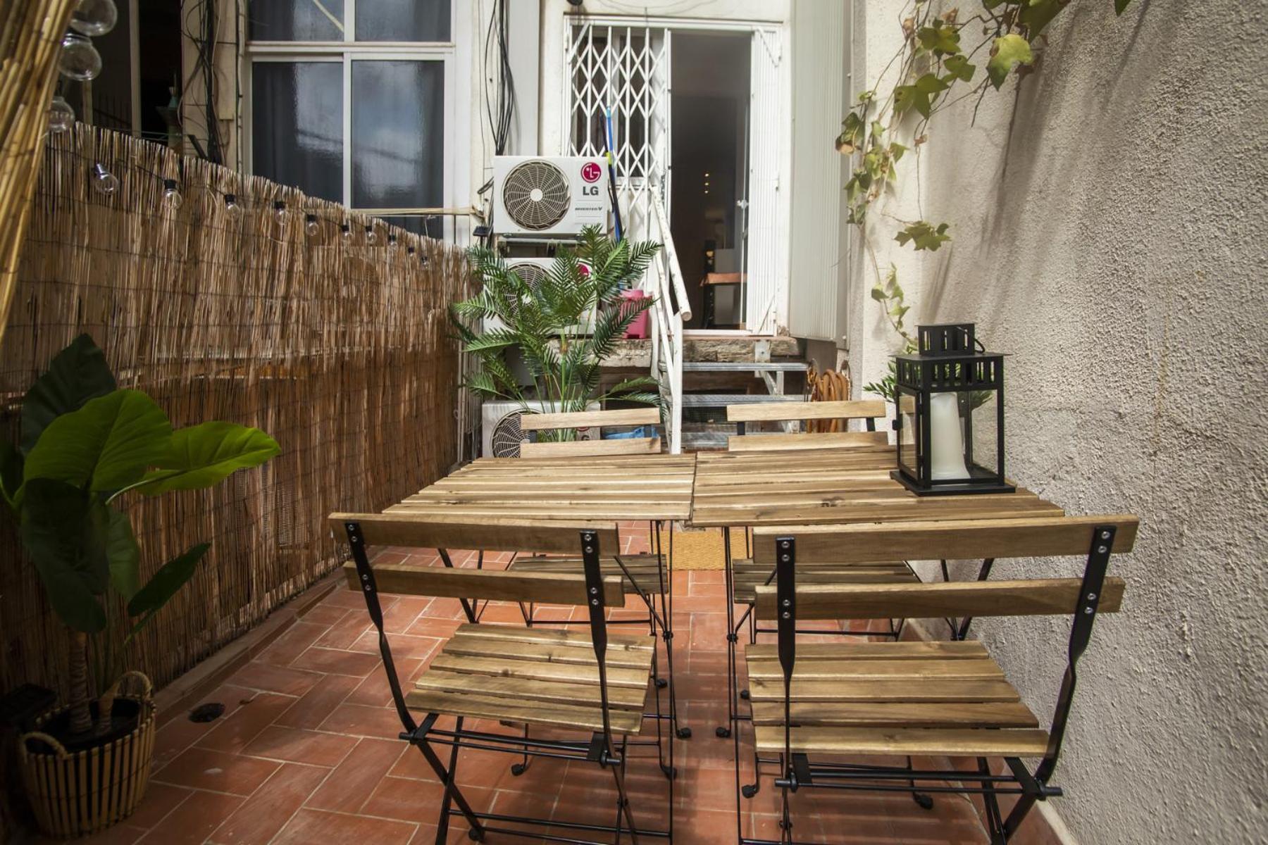Apartment En2val1028 - Eixample Esquerra With Terrace *