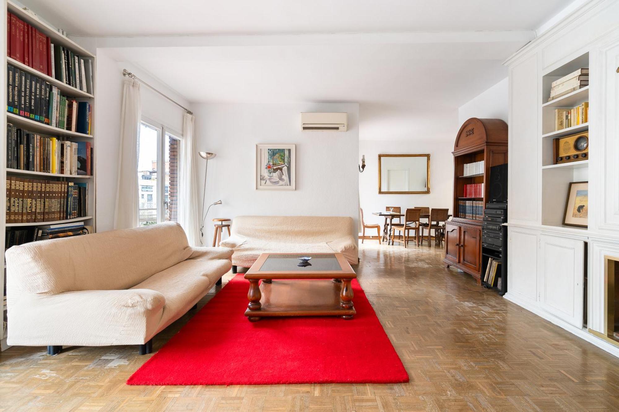 Stunning 5br With Sagrada Familia Views Appartement Barcelone