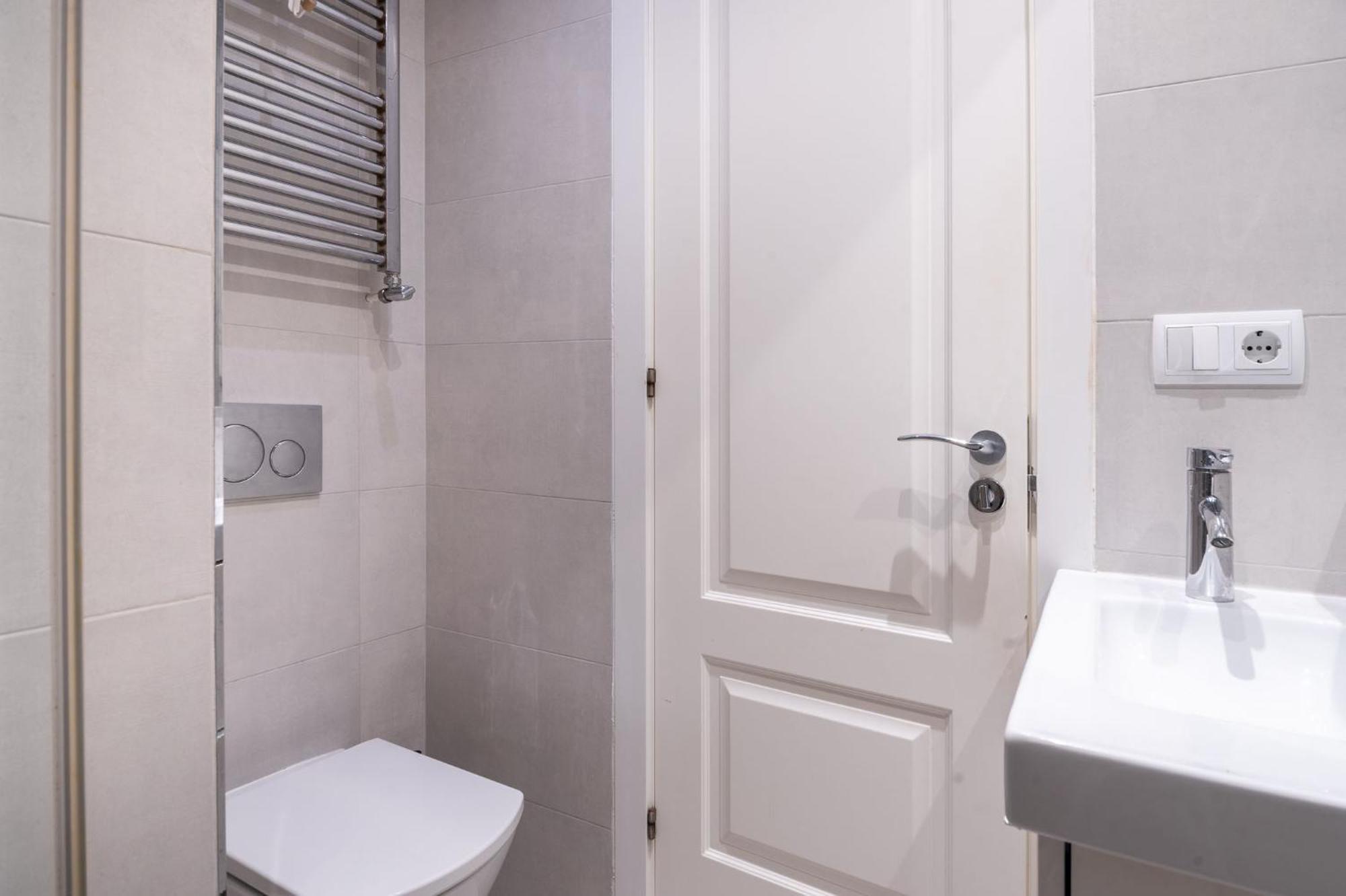 Apartamento Spacious And Elegant Oasis In The Location
