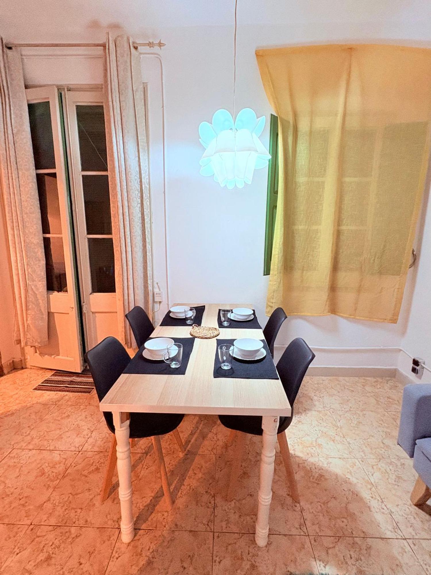 Amazing And Stylish Flat For 4 People With Breakfast Included 2 Blocks Away From Poblenou