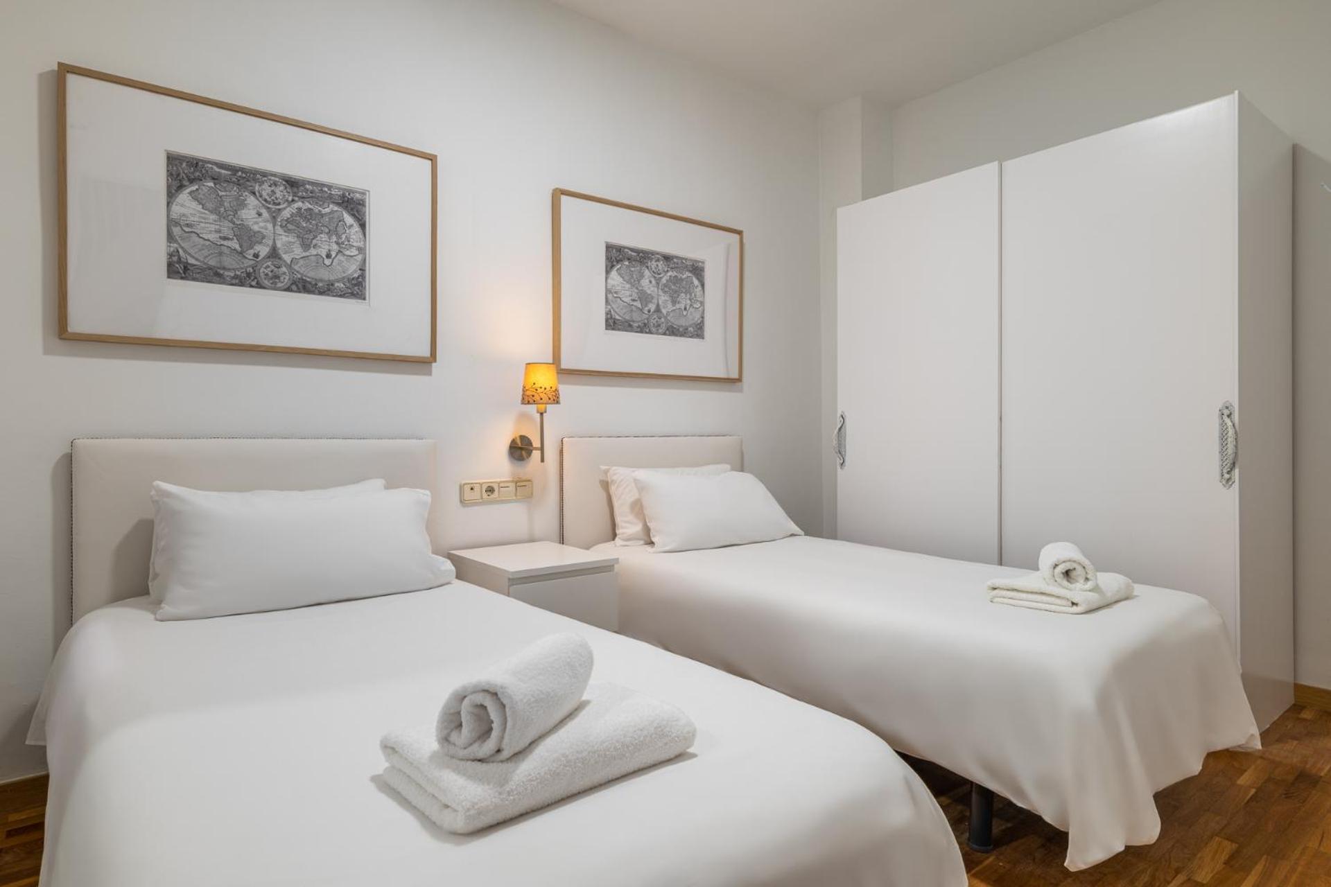 Appartement U-nique Creu Coberta Ii