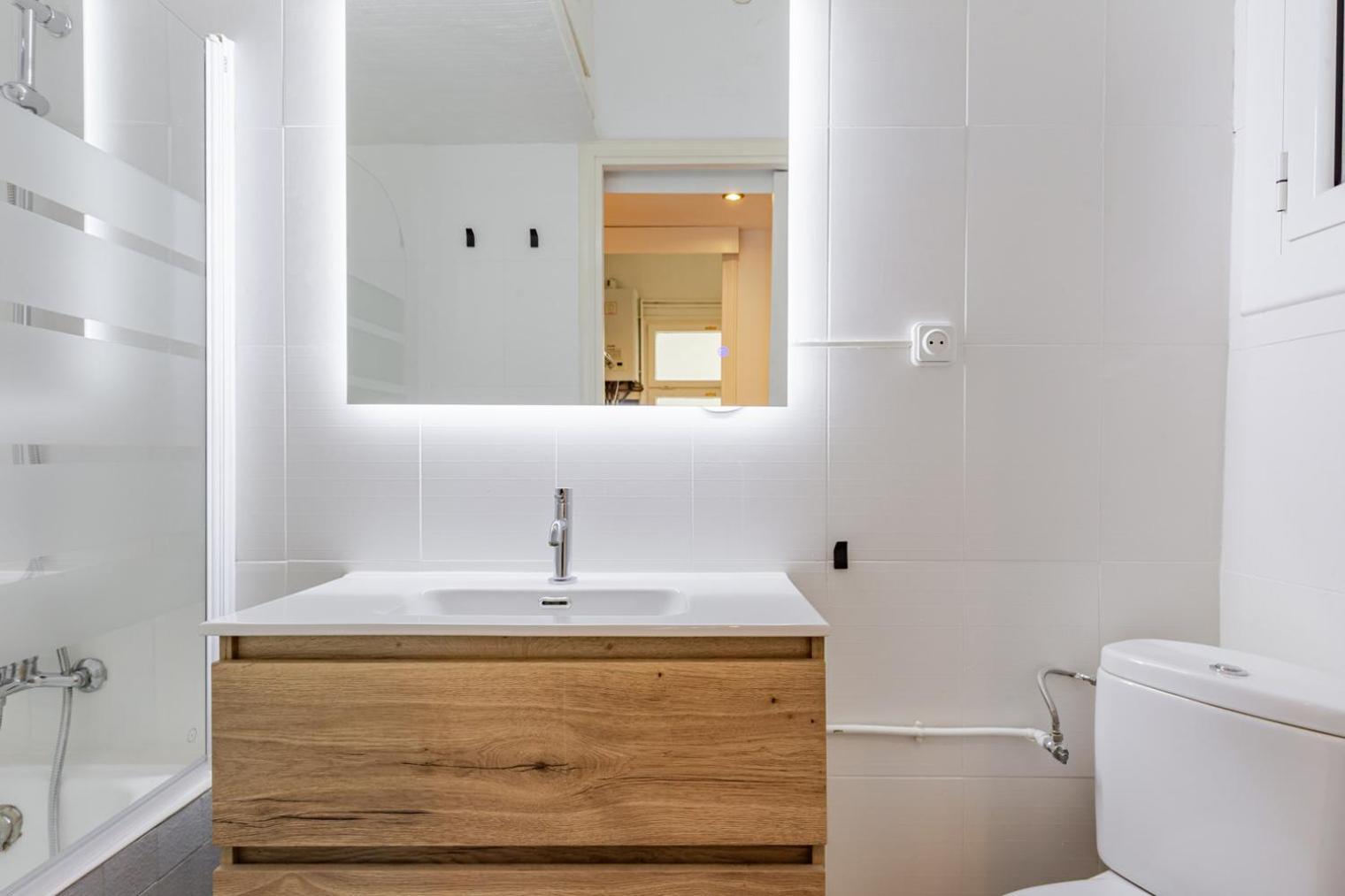 Blueground Sant Gervasi Ac Balcony Nr Market Bcn-181 * Barcelone