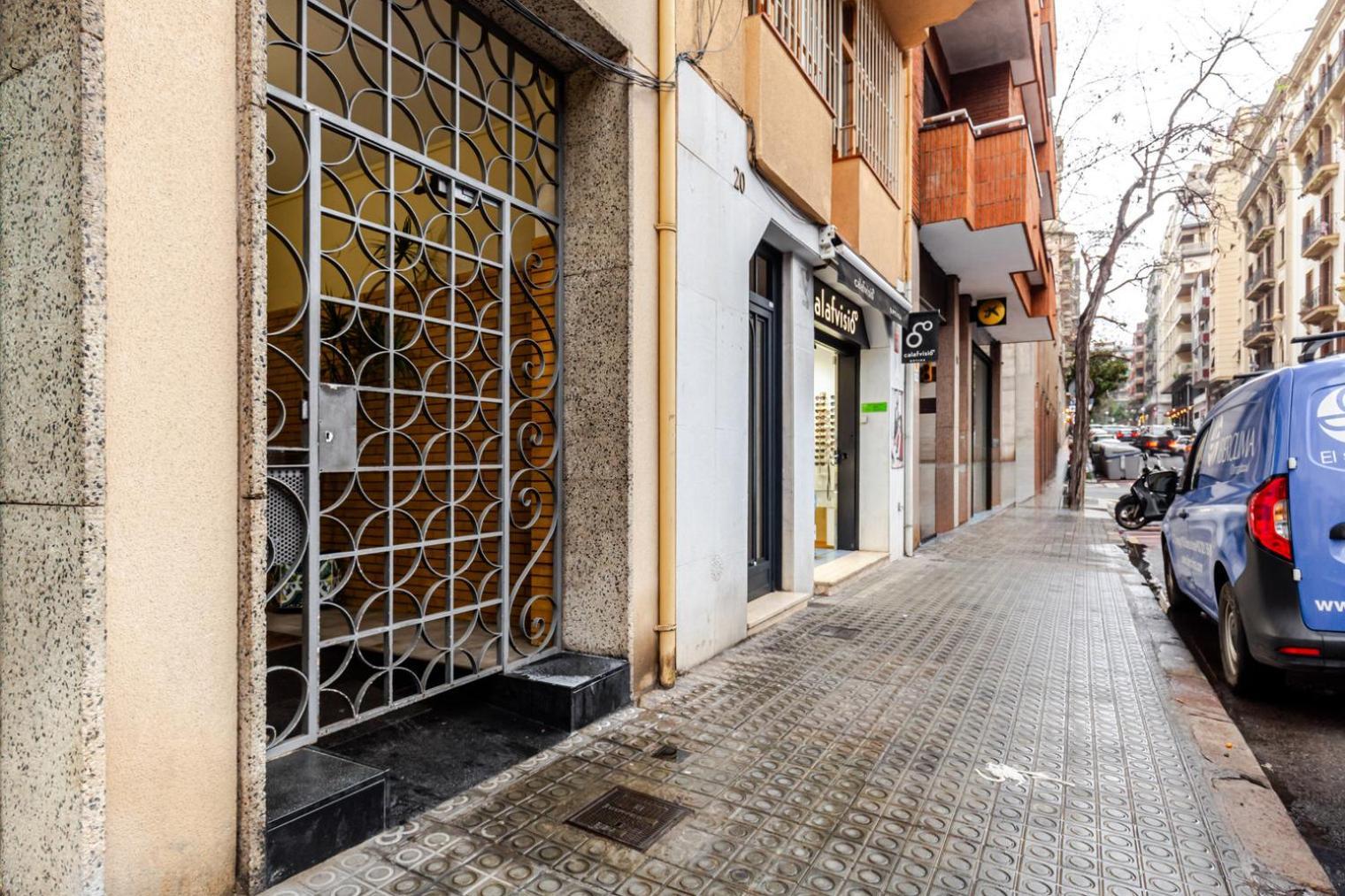 Blueground Sant Gervasi Ac Balcony Nr Market Bcn-181 Appartement Barcelone