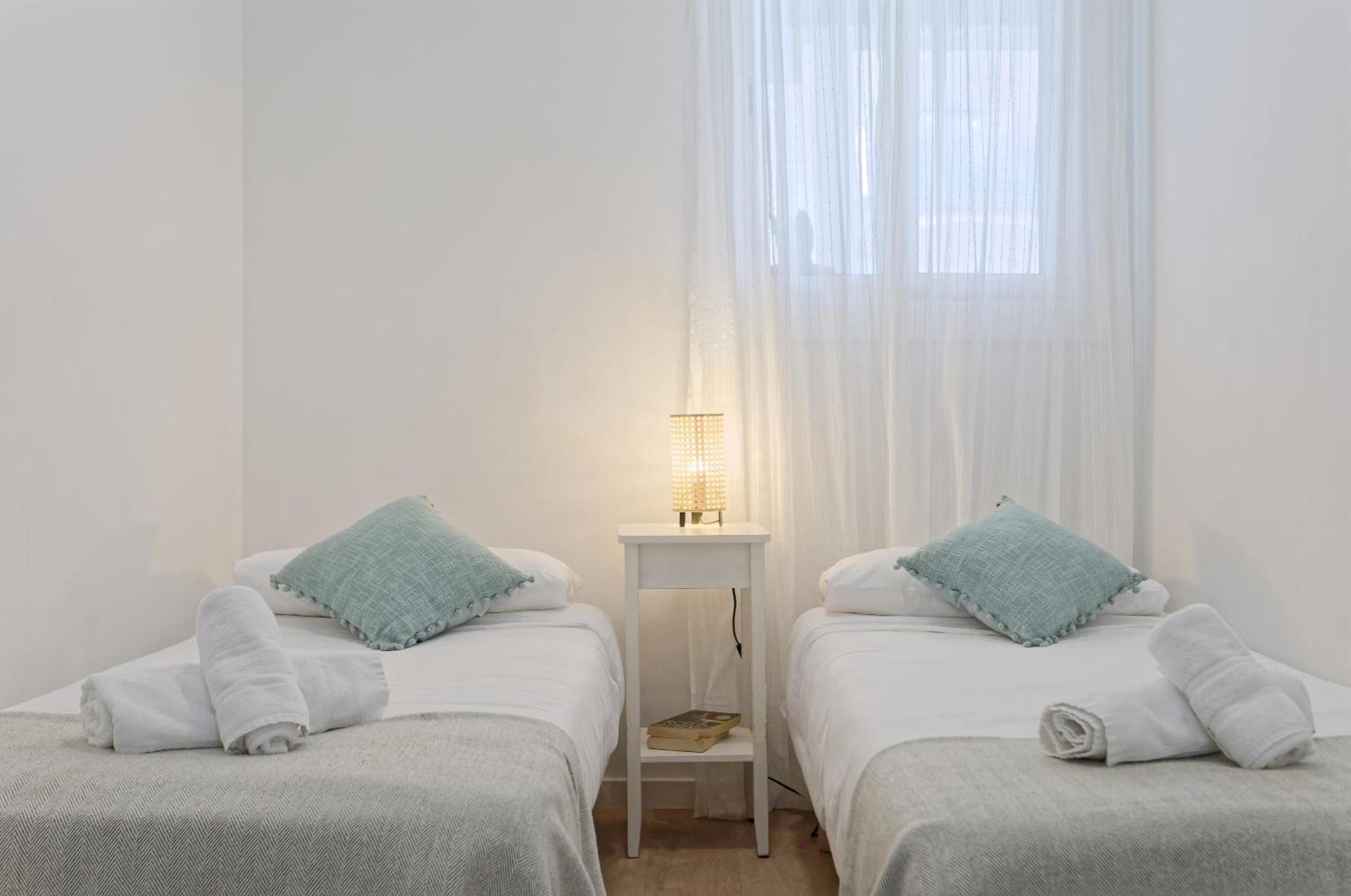 & Bright Apartment!! * Barcelone