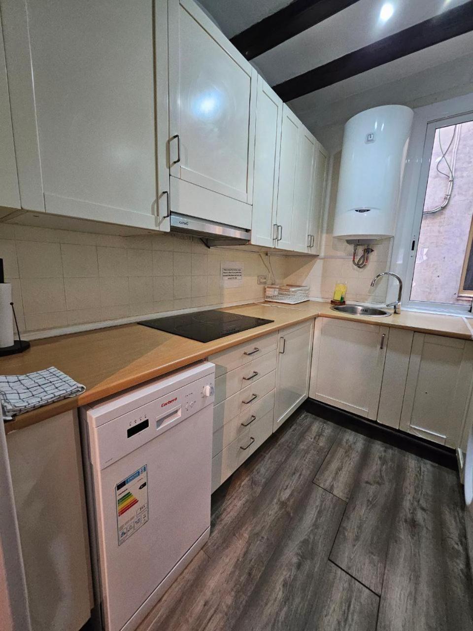 Apartment Family Flat Near Ramblas Bcn 5 *