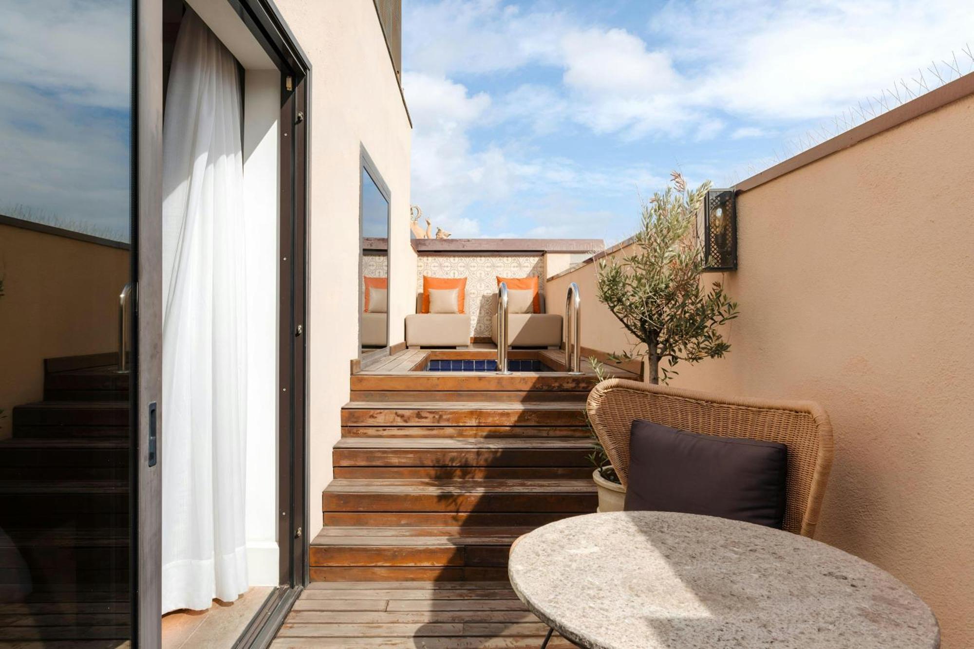 Do Placa Reial Hotel Gothic Quarter, Sonder By Marriott Bonvoy Hotel