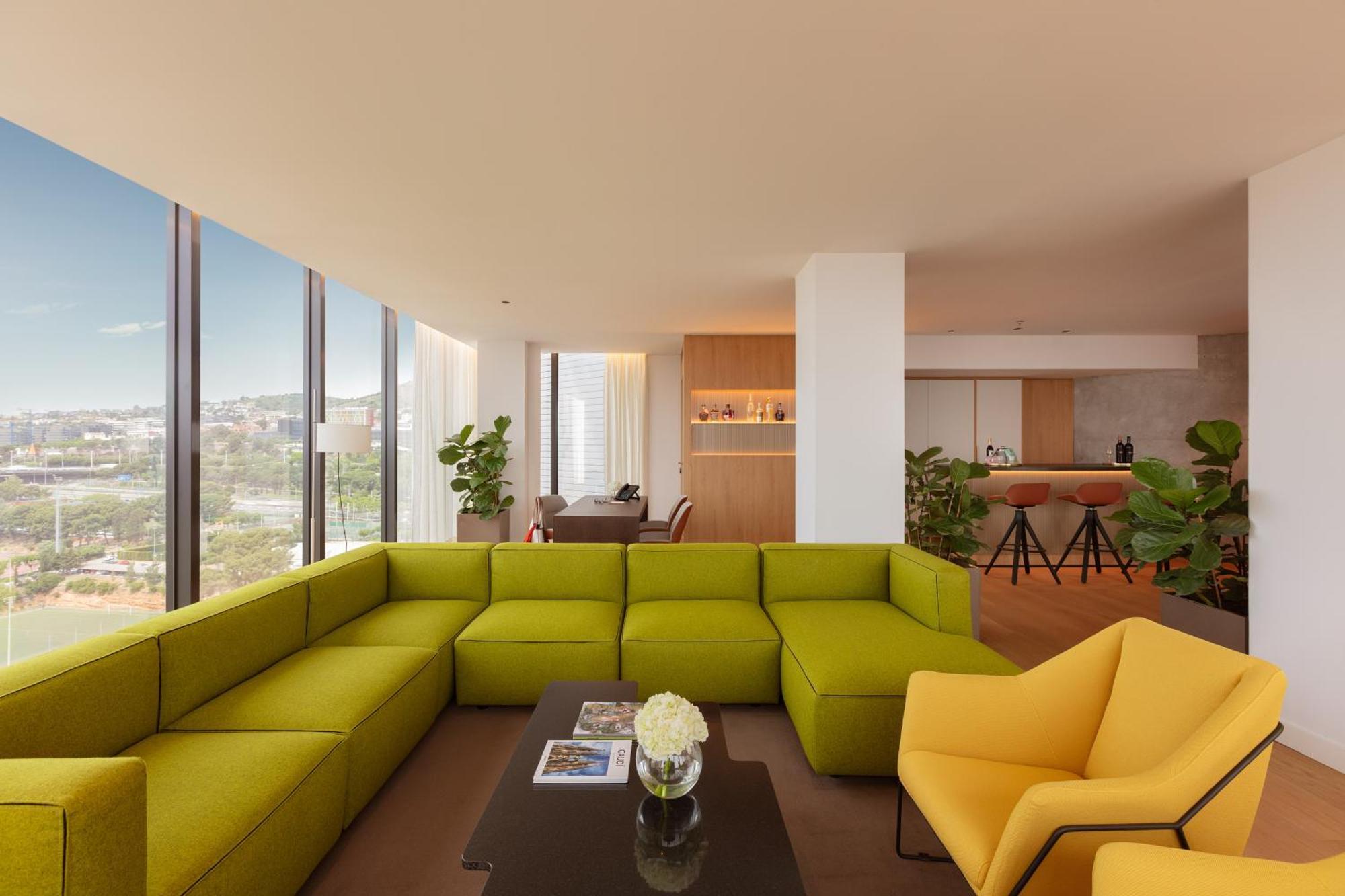 Torre Melina, A Gran Melia Hotel Barcelona