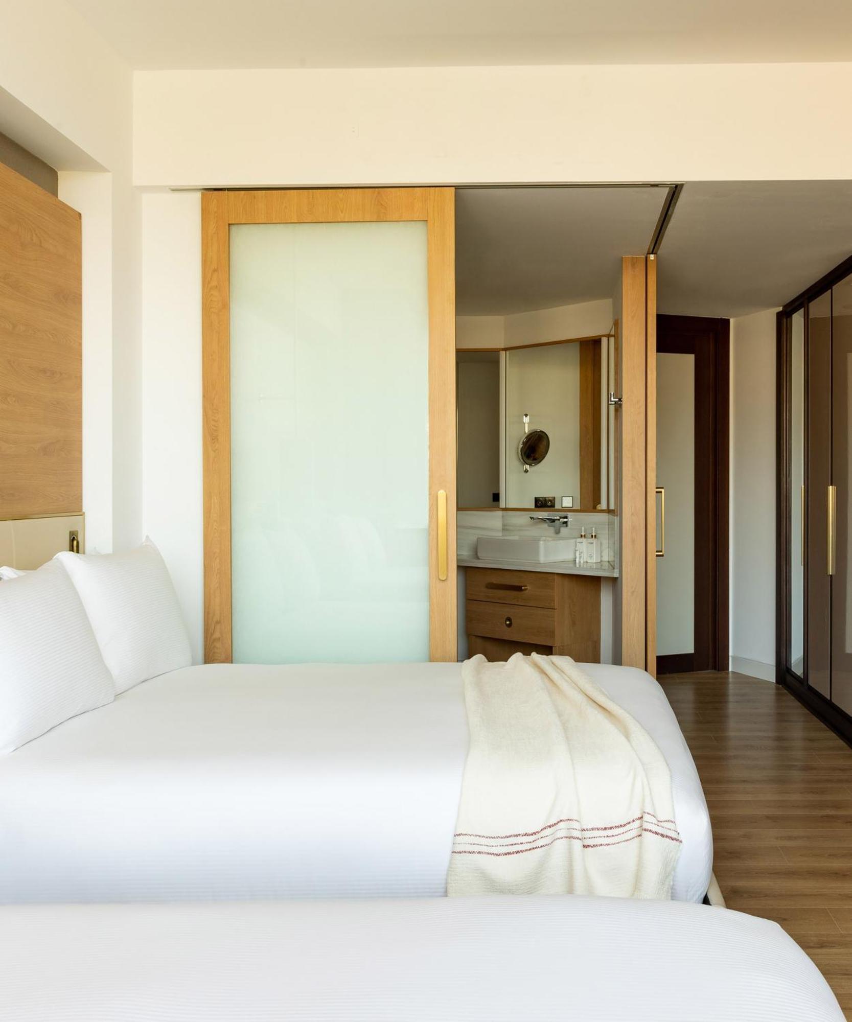 Torre Melina, A Gran Melia 5* Barcelona