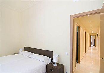 Rent4Days Sagrada Familia Apartments Barcelona