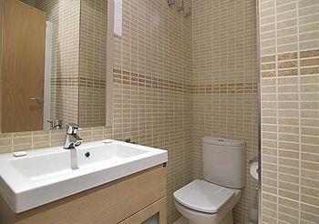 Rent4Days Sagrada Familia Apartments Apartment *