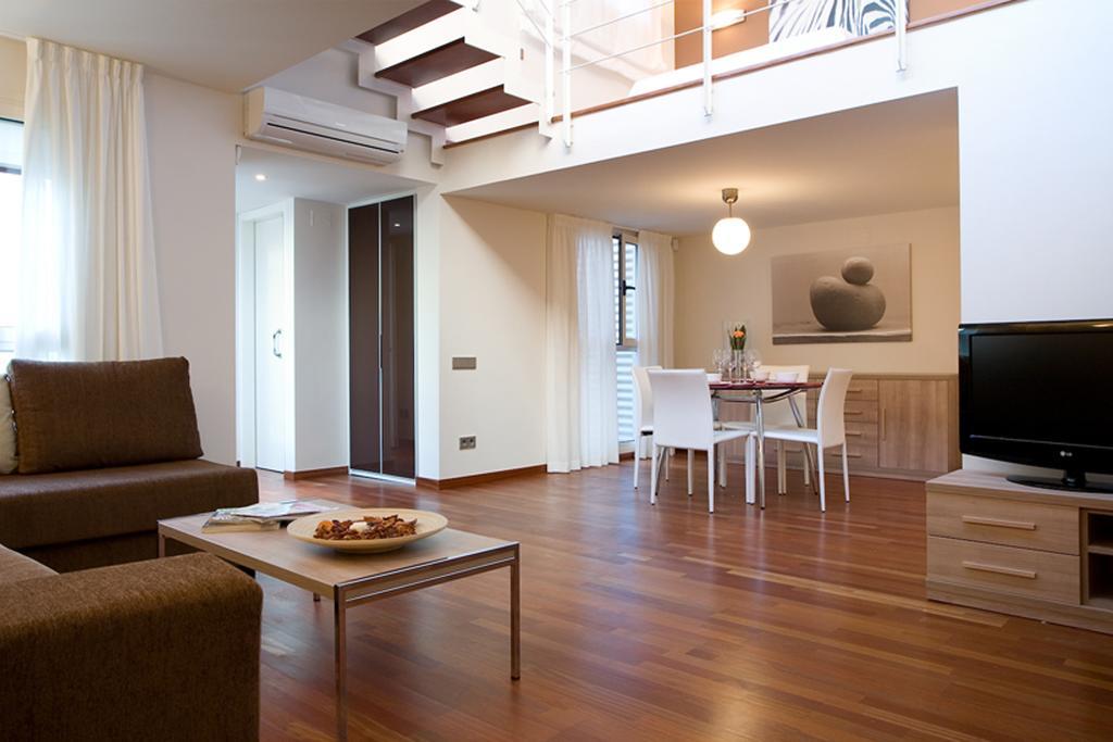Apartment Lodging Apartments Rambla Catalunya - Miro *