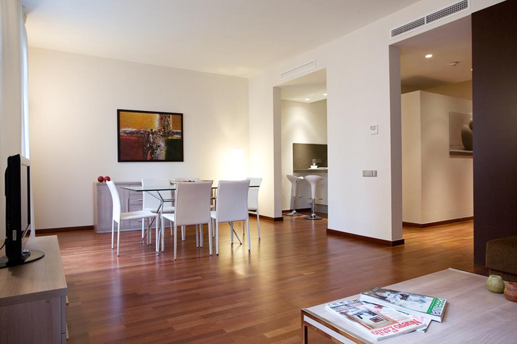 Lodging Apartments Rambla Catalunya - Miro Barcelona