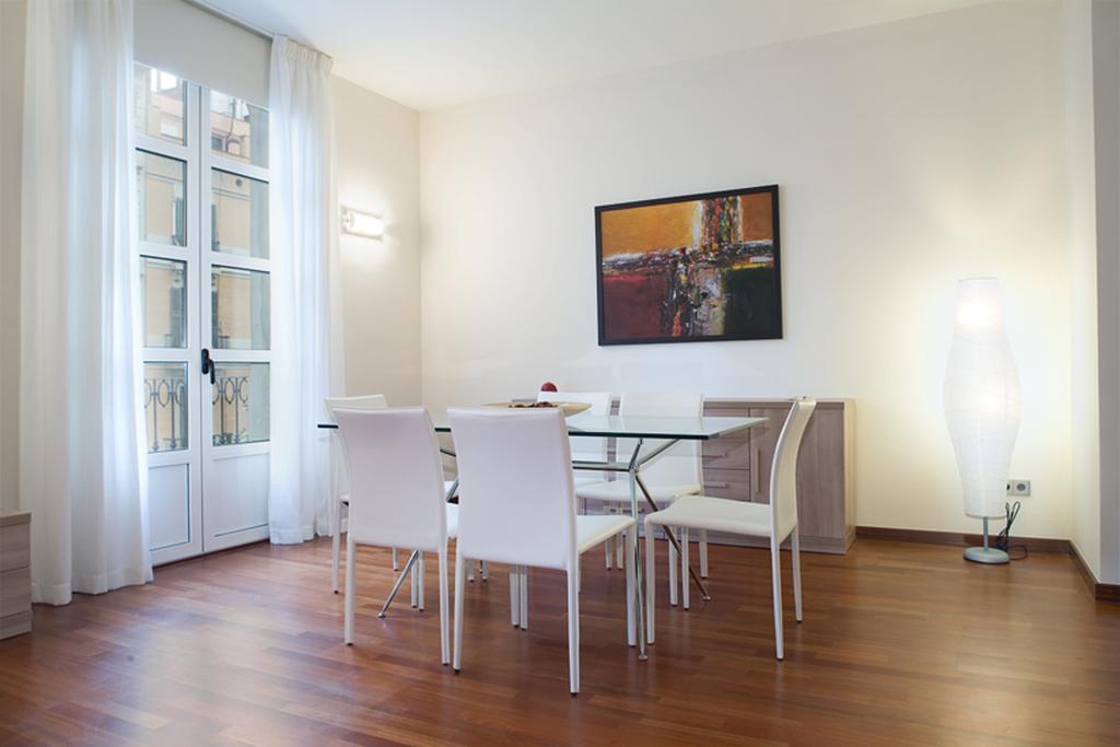Lodging Apartments Rambla Catalunya - Miro * Barcelona