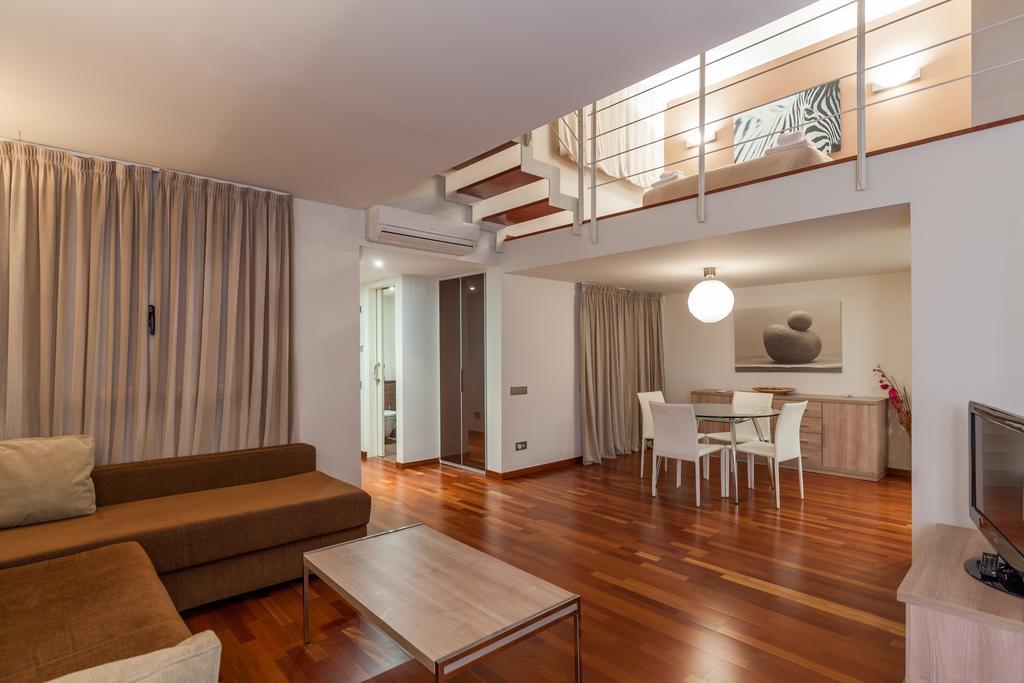 Apartment Lodging Apartments Rambla Catalunya - Miro Barcelona