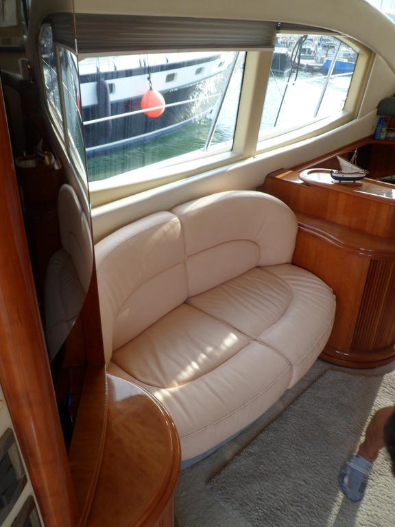 Botel La Gavina Boat *