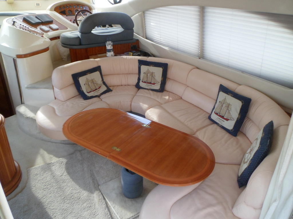 Botel La Gavina Boat