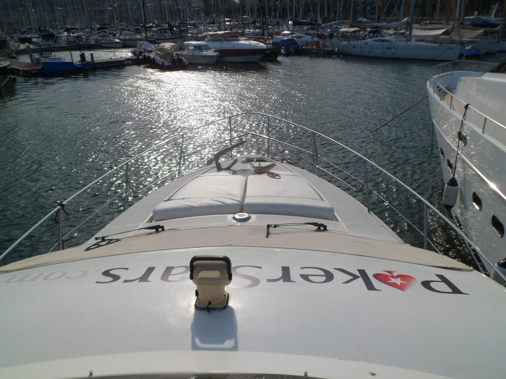 Botel La Gavina Boat Barcelona