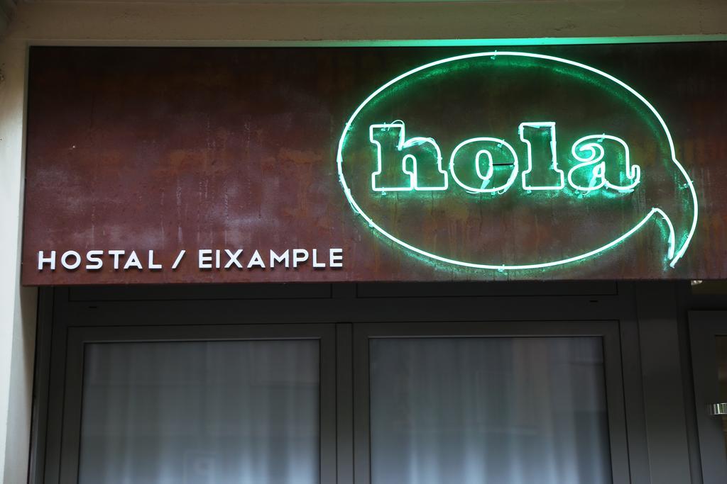 Hostel Hola Eixample Barcelona