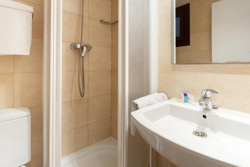 Maison d'hôtes Ciudad Condal - Paseo De Gracia 3*