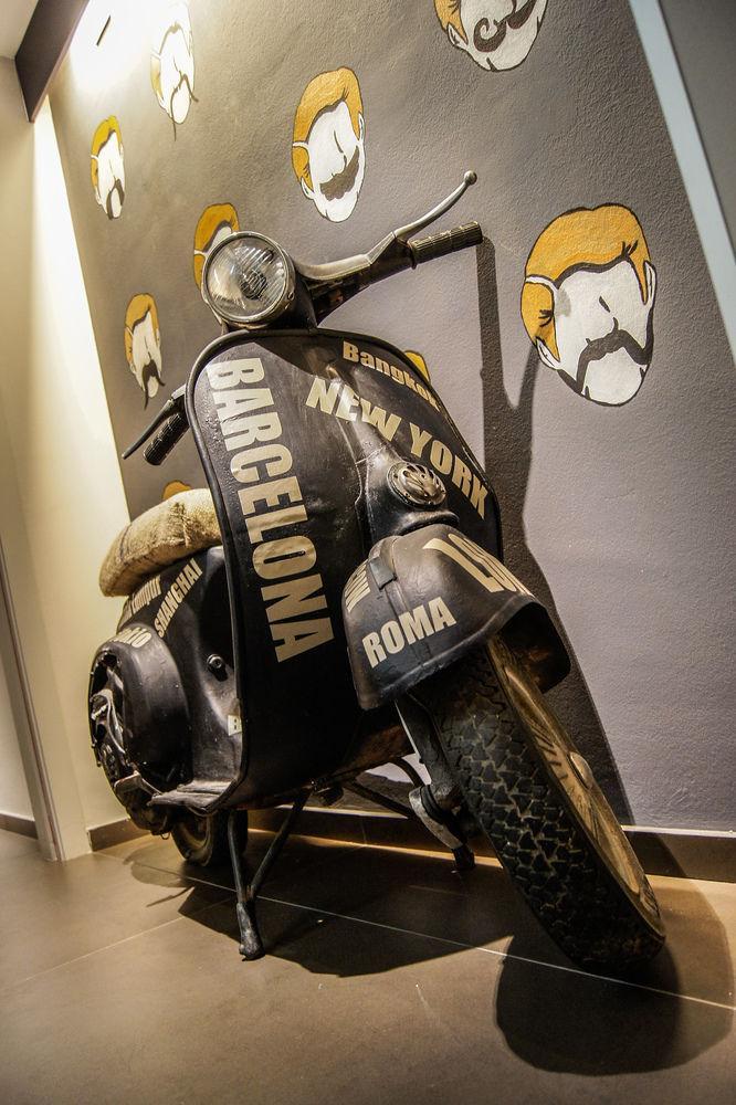 Don Moustache Boutique *