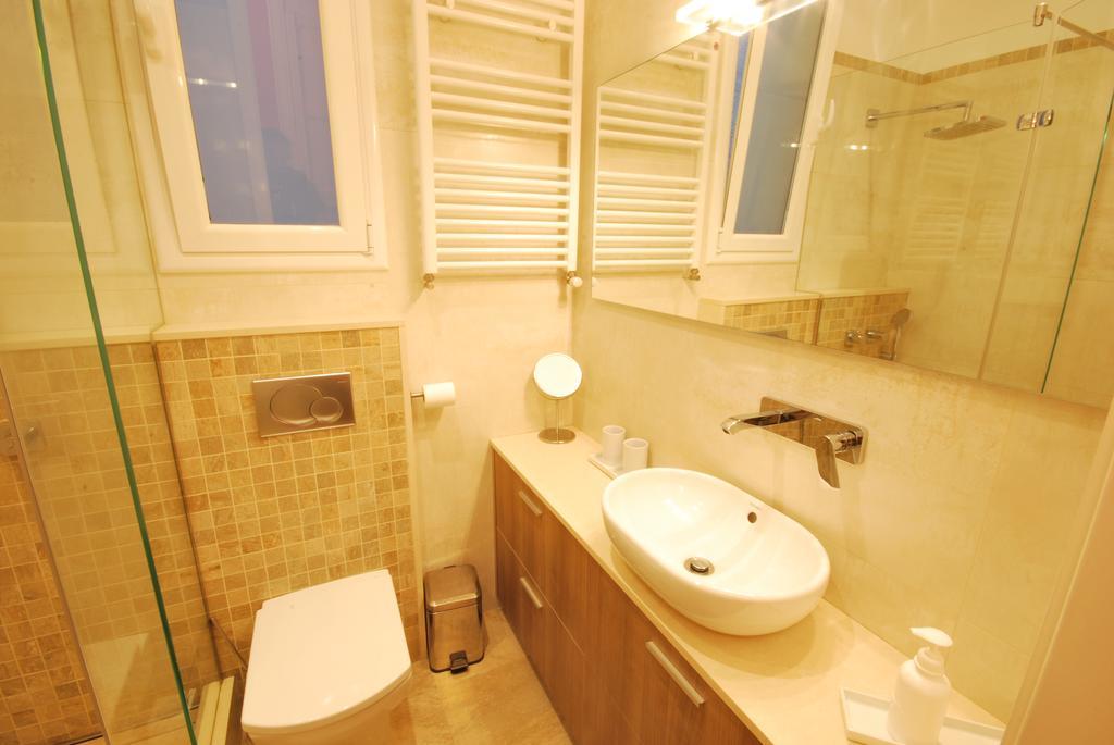 Gaudi Sdb Appartement *