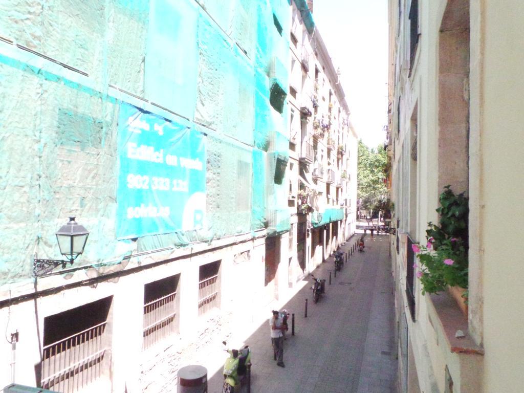 Carrer De La Riereta,15 * Barcelone