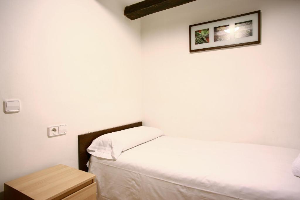 Rent4Days Sagrada Familia Apartments Apartment