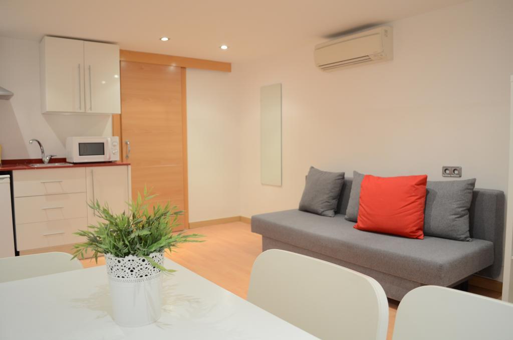 Apartment In Poble Sec Barcelona