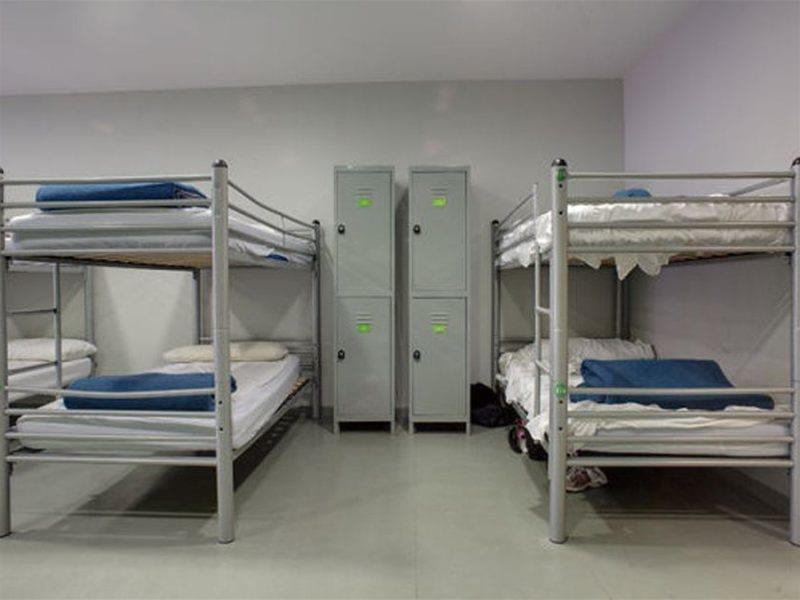 Alberguinn Hostel *